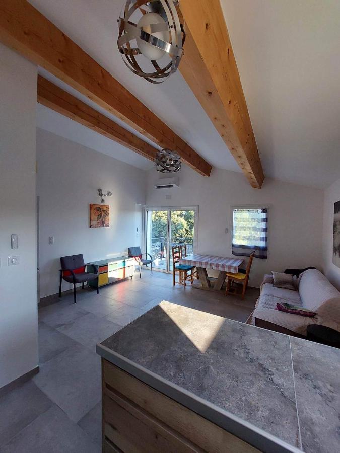 Appartement 50M2 Au Coeur De Sussargues Exteriör bild